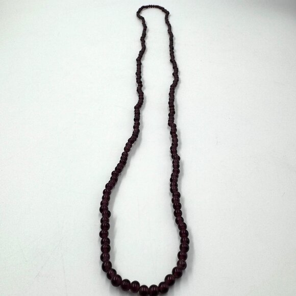 Vtg Glass Beaded Purple Necklace Amethyst Color 1960's Boho Chic Hippie 32" - Picture 3 of 8
